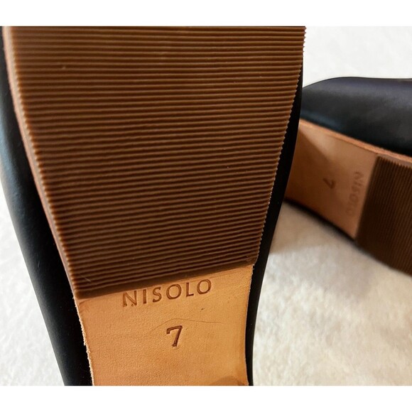 NISOLO All-Day Heeled Mule Black Smooth Leather Closed Toe Women's Size 7 NEW - Picture 11 of 11
